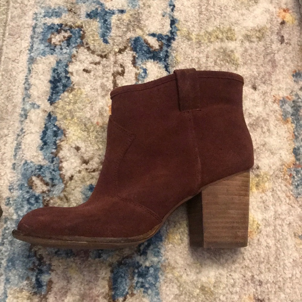 Maroon Booties - Picture 2 of 5